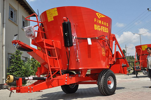 Вертикальный кормосмеситель Fimax FMV 8S (FMV 8F) 